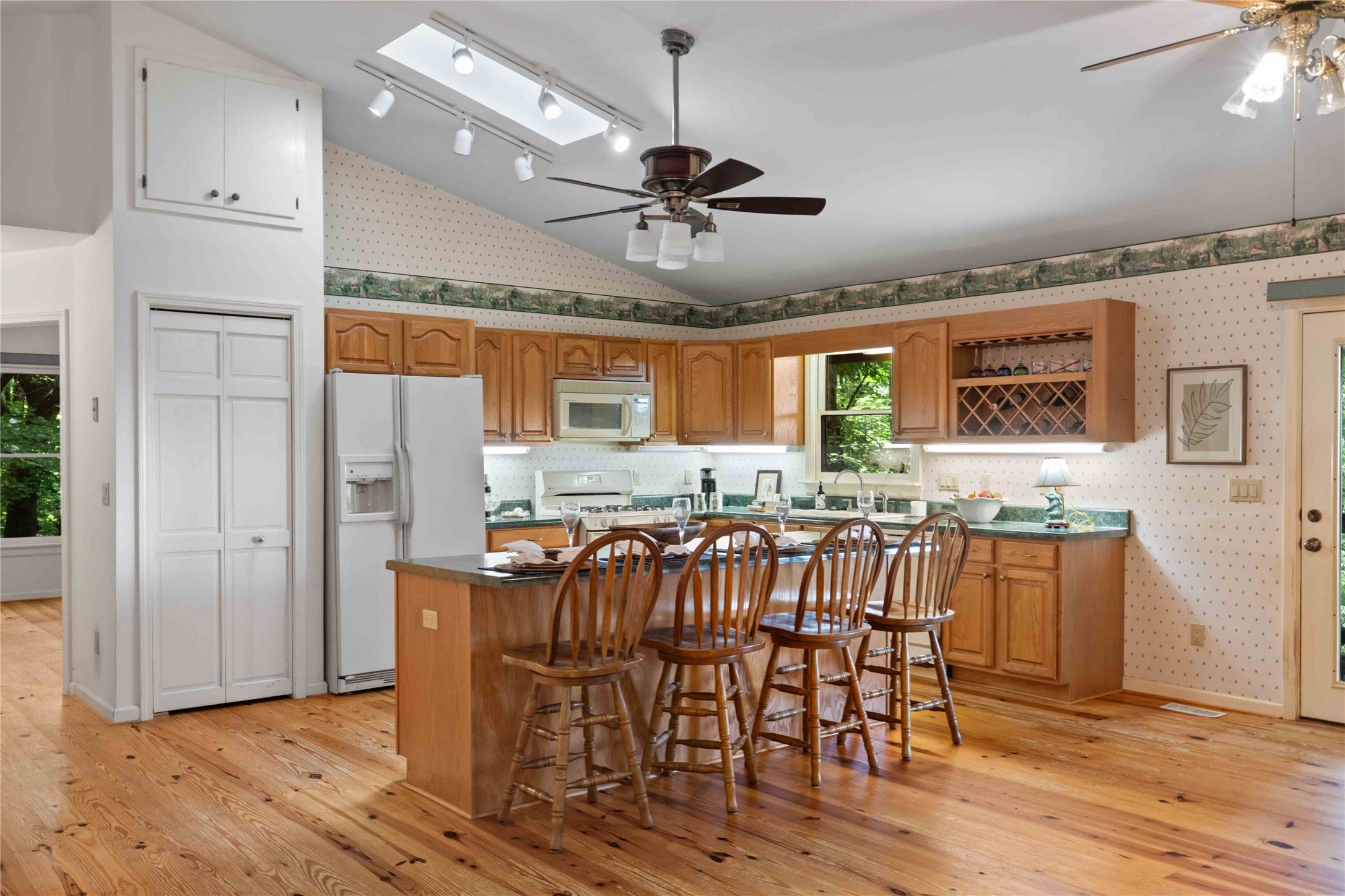 168 Rockledge Road Scaly Mountain, NC 28775 - Photo 17 of 25 Gallery Image 17