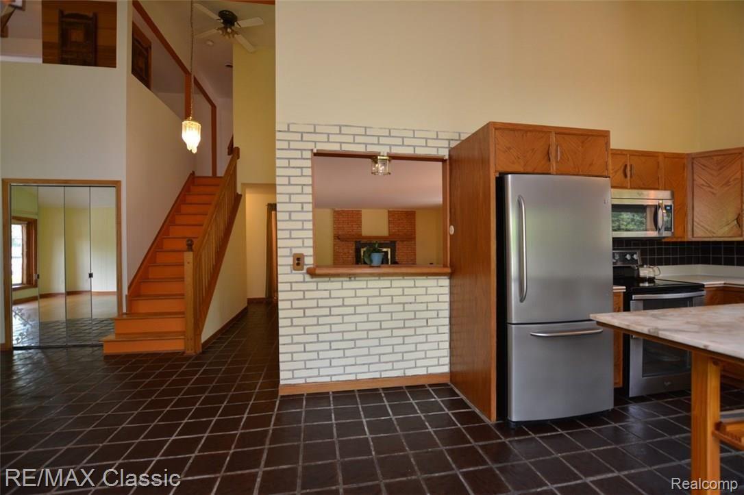42439 Park Ridge Road Novi, MI 48375 - Photo 14 of 40 Kitchen 4.jpg