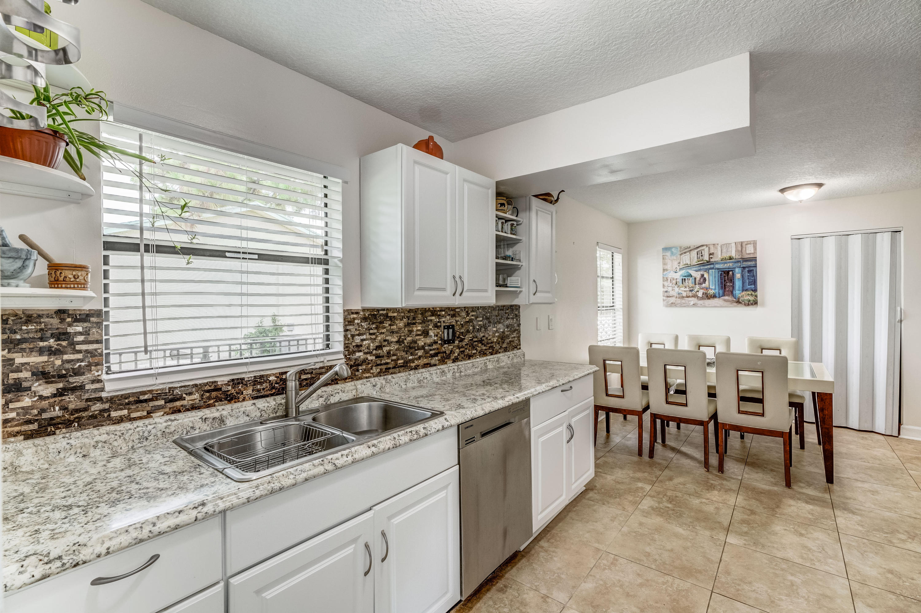6120 Wolfe Street Jupiter, FL 33458 - Photo 5 of 55 Upgraded Kitchen