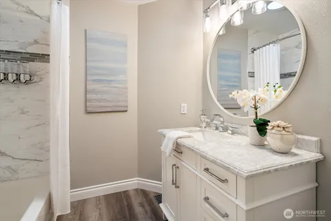$1,250,000 | 12915 50th Place West, Mukilteo, WA 98275