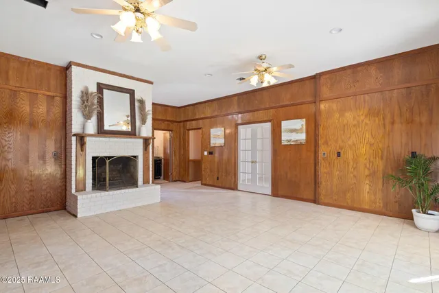 $299,000 | 209 Hermitage Avenue, Lafayette, LA 70503