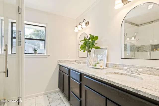 $299,000 | 209 Hermitage Avenue, Lafayette, LA 70503