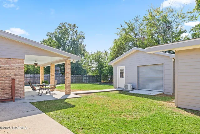 $325,000 | 209 Hermitage Avenue, Lafayette, LA 70503