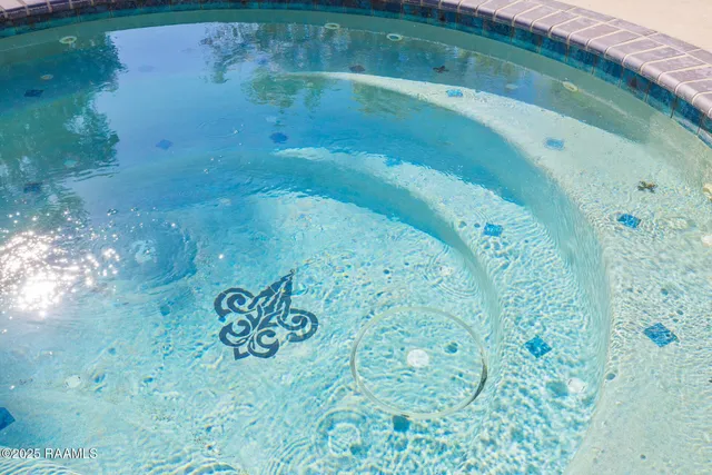 $325,000 | 209 Hermitage Avenue, Lafayette, LA 70503