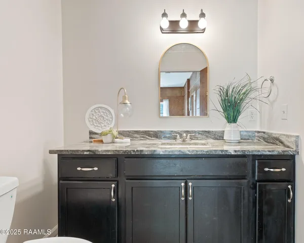 $299,000 | 209 Hermitage Avenue, Lafayette, LA 70503