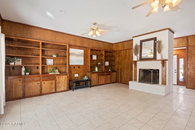 $299,000 | 209 Hermitage Avenue, Lafayette, LA 70503