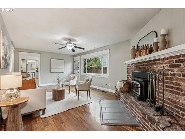 $775,000 | 7670 Southwest Danielle Avenue, Beaverton, OR 97008