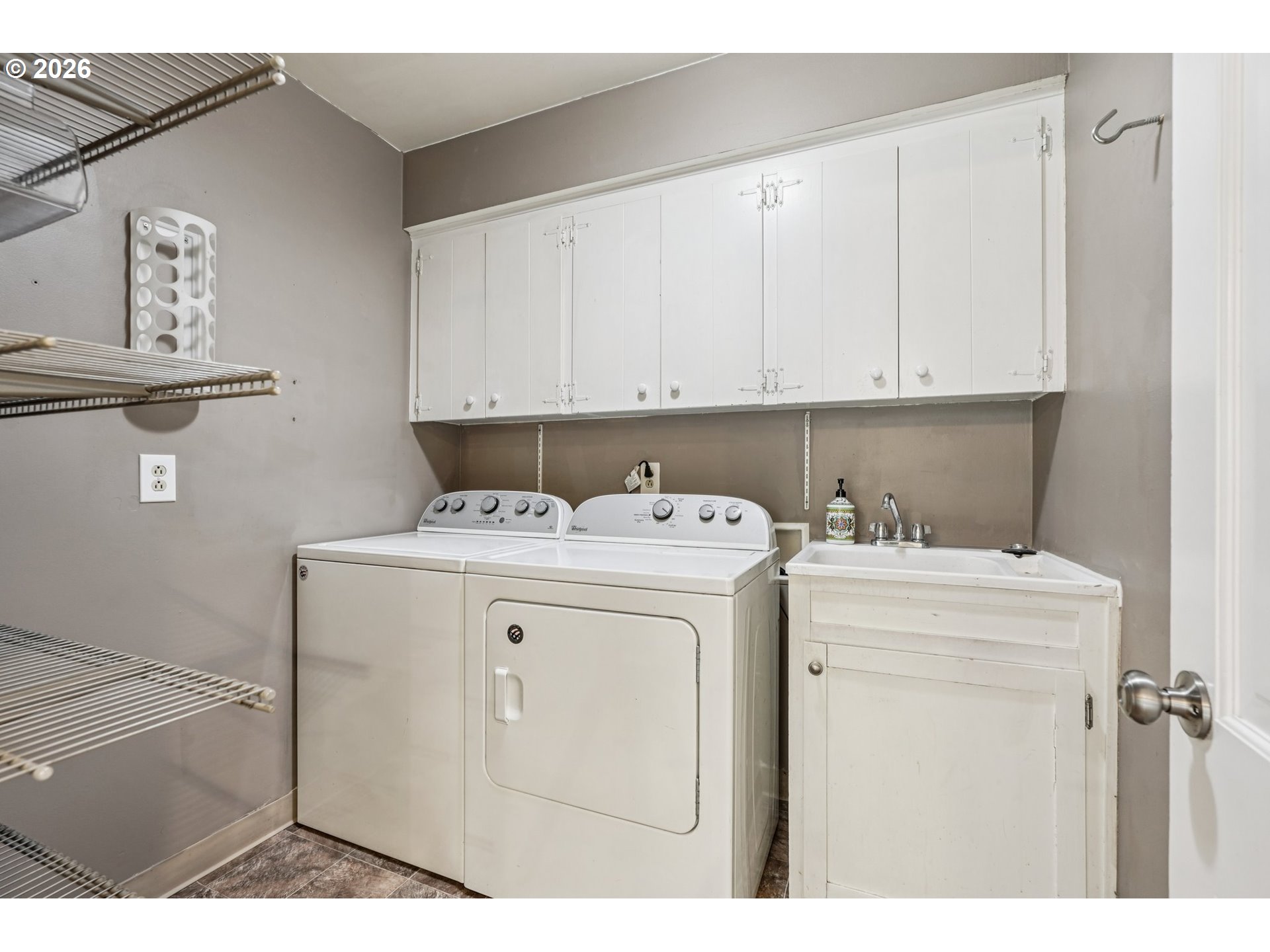 7670 Southwest Danielle Avenue Beaverton, OR 97008 - Photo 30 of 38 a utility room with dryer and washer