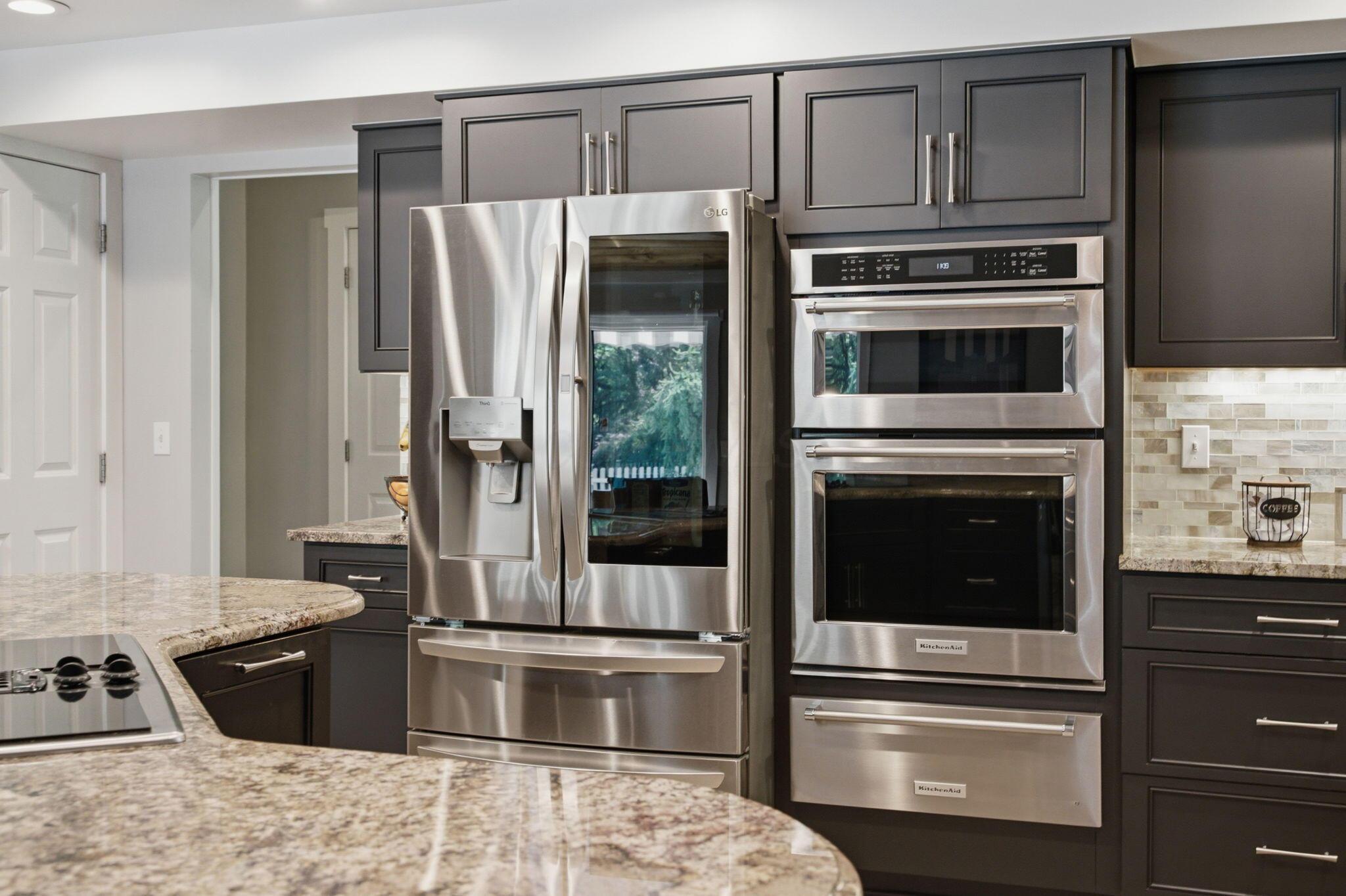 7232 Lee Road Westerville, OH 43081 - Photo 36 of 122 Stainless Appliances