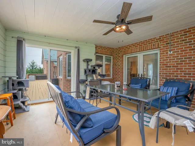 $699,000 | 6426 Lincoln Way East, Fayetteville, PA 17222