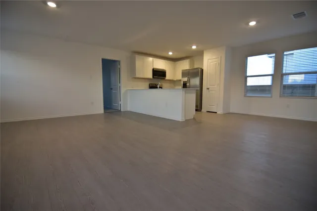 $1,799 | 343 Keefer, Kyle, TX 78640