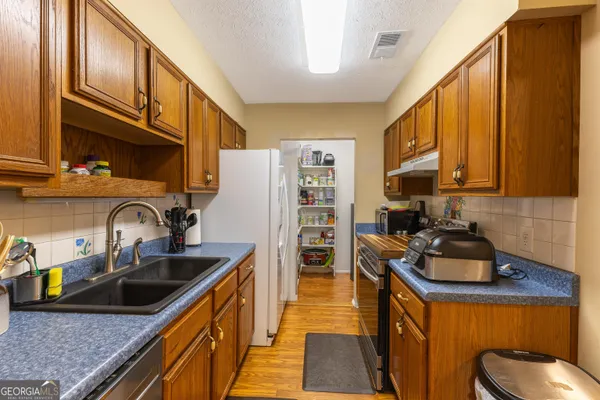 $236,000 | 221 Twiggs Corners, Peachtree City, GA 30269