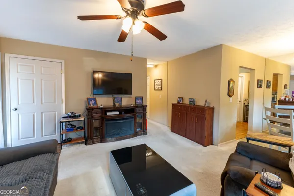 $236,000 | 221 Twiggs Corners, Peachtree City, GA 30269