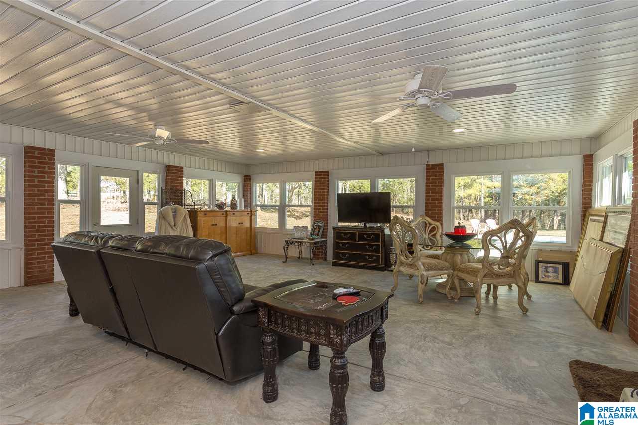 281 Hidden Hills Road Jacksonville, AL 36265 - Photo 4 of 50