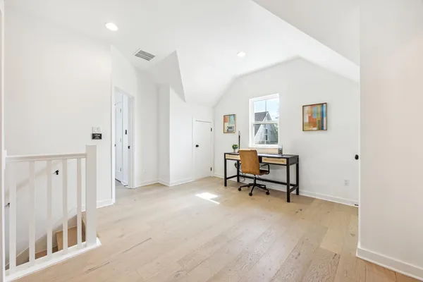 $3,200 | 1034 Grant Wood Avenue, Unit 107, Driftwood, TX 78619