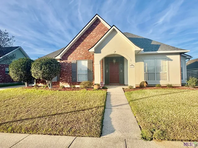 $2,000 | 11117 Gold Cup Avenue, Baton Rouge, LA 70816