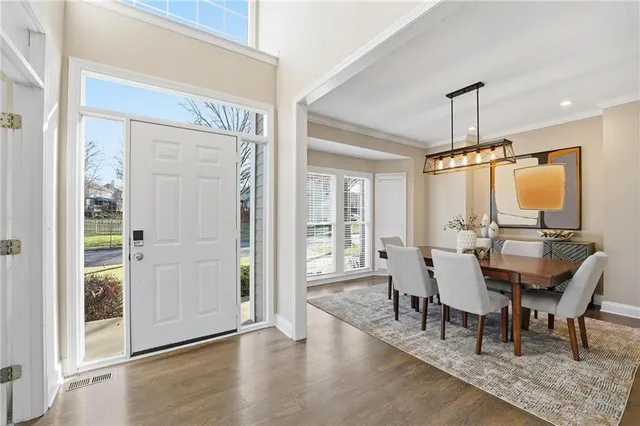 $485,000 | 5206 West 157th Place, Overland Park, KS 66224
