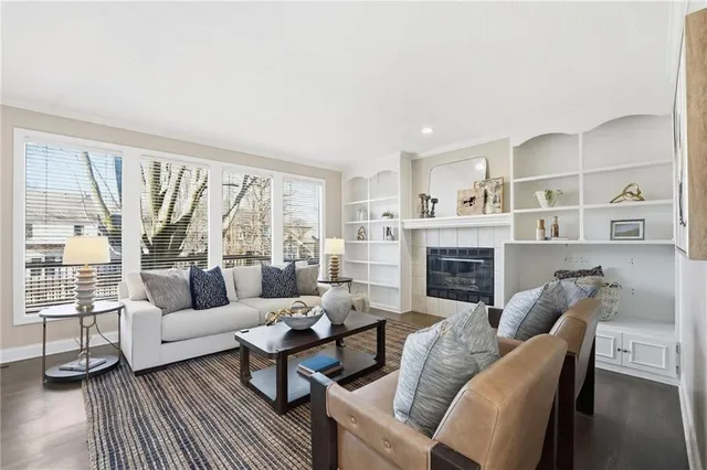 $485,000 | 5206 West 157th Place, Overland Park, KS 66224