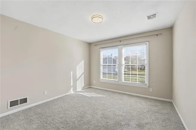 $485,000 | 5206 West 157th Place, Overland Park, KS 66224