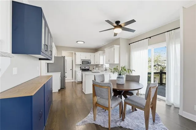 $485,000 | 5206 West 157th Place, Overland Park, KS 66224