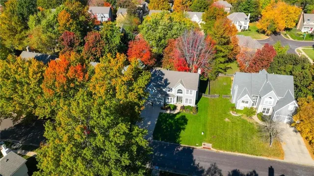 $485,000 | 5206 West 157th Place, Overland Park, KS 66224