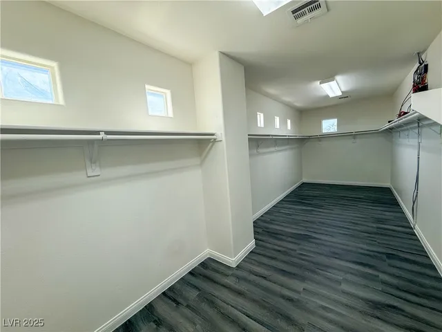 $7,350 | 10246 Valaspen Street, Las Vegas, NV 89183