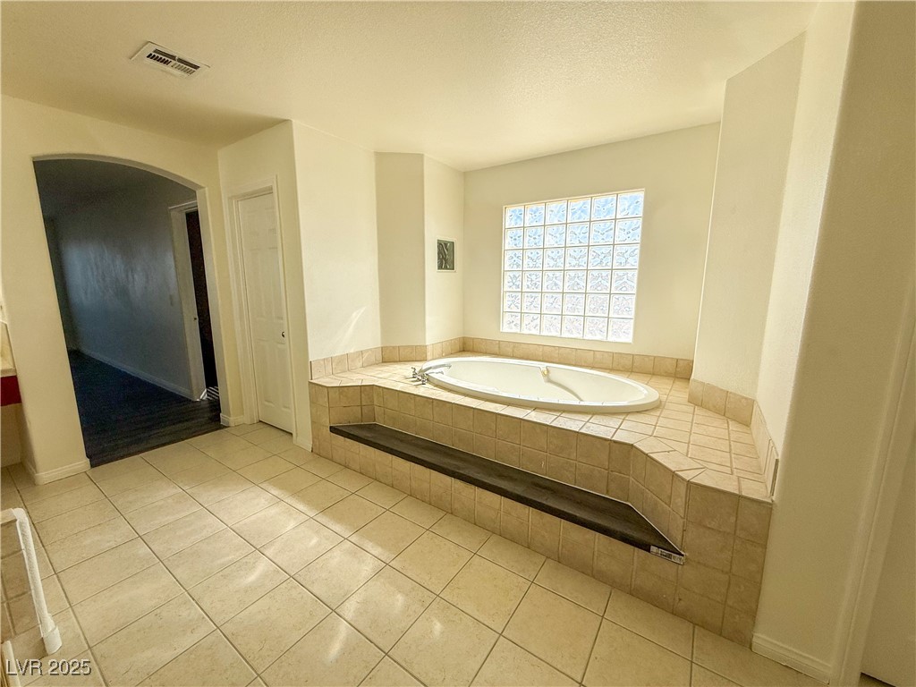 10246 Valaspen Street Las Vegas, NV 89183 - Photo 16 of 54