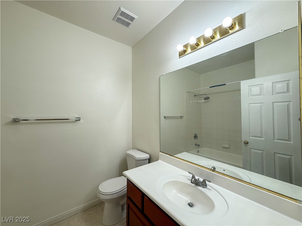 10246 Valaspen Street Las Vegas, NV 89183 - Photo 3 of 54