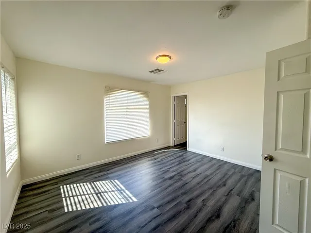 $7,350 | 10246 Valaspen Street, Las Vegas, NV 89183