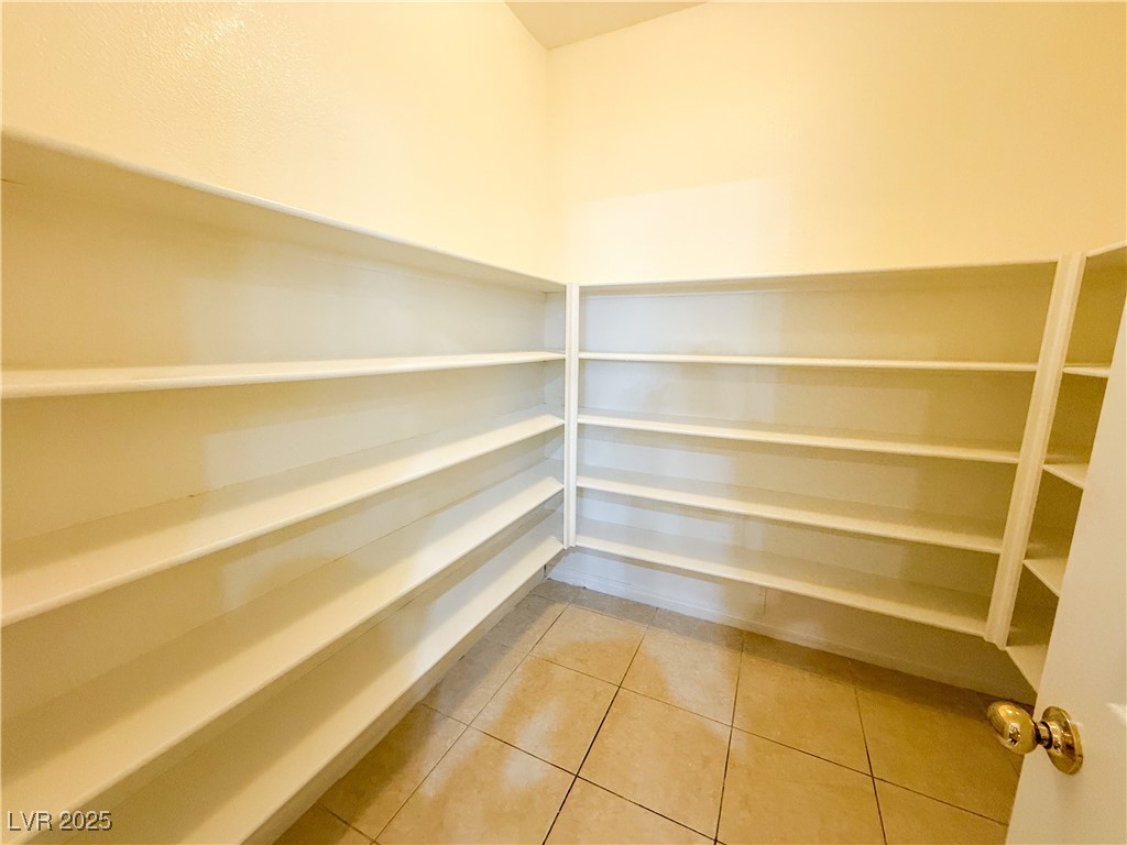 10246 Valaspen Street Las Vegas, NV 89183 - Photo 40 of 54