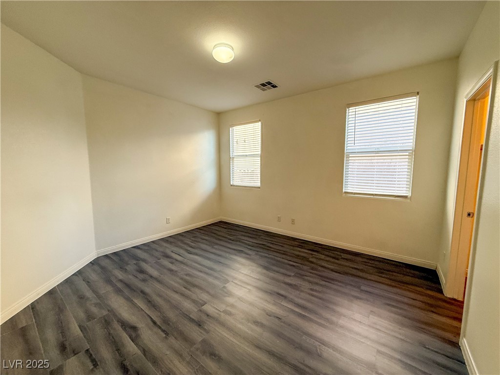 10246 Valaspen Street Las Vegas, NV 89183 - Photo 5 of 54