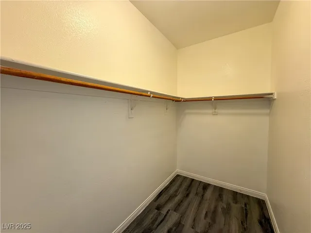 $7,350 | 10246 Valaspen Street, Las Vegas, NV 89183