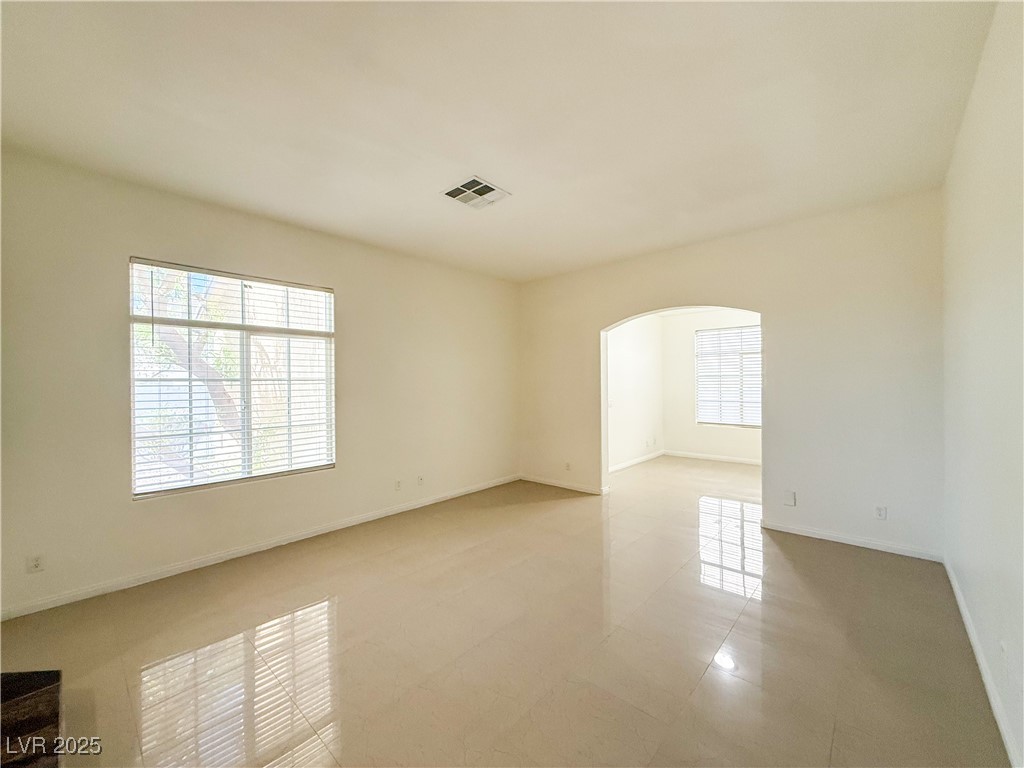 10246 Valaspen Street Las Vegas, NV 89183 - Photo 9 of 54