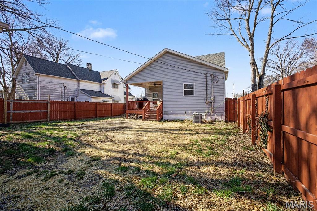 130 North Indiana Avenue Belleville, IL 62221 - Photo 20 of 21