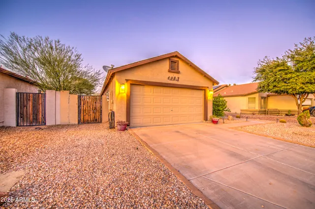$349,900 | 6872 East Pine Way, Florence, AZ 85132