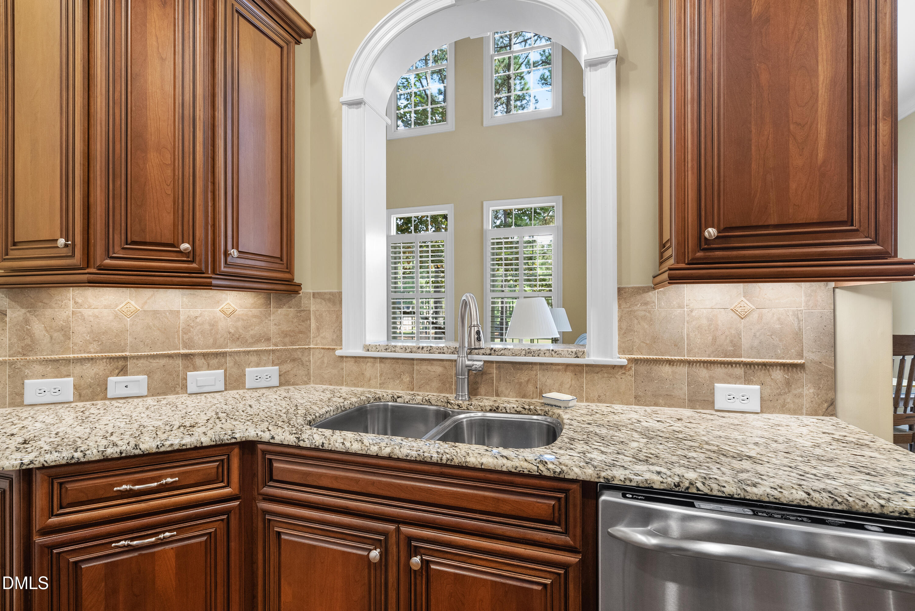 916 Overlook Ridge Road Wake Forest, NC 27587 - Photo 7 of 42 DSC07151