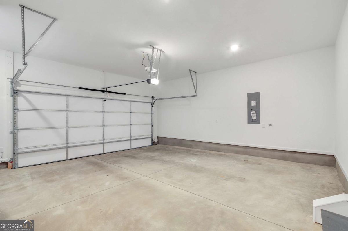 4060 Pierson Trace, Unit 4060 Suwanee, GA 30024 - Photo 21 of 29