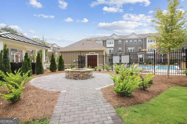 $3,095 | 4060 Pierson Trace, Unit 4060, Suwanee, GA 30024