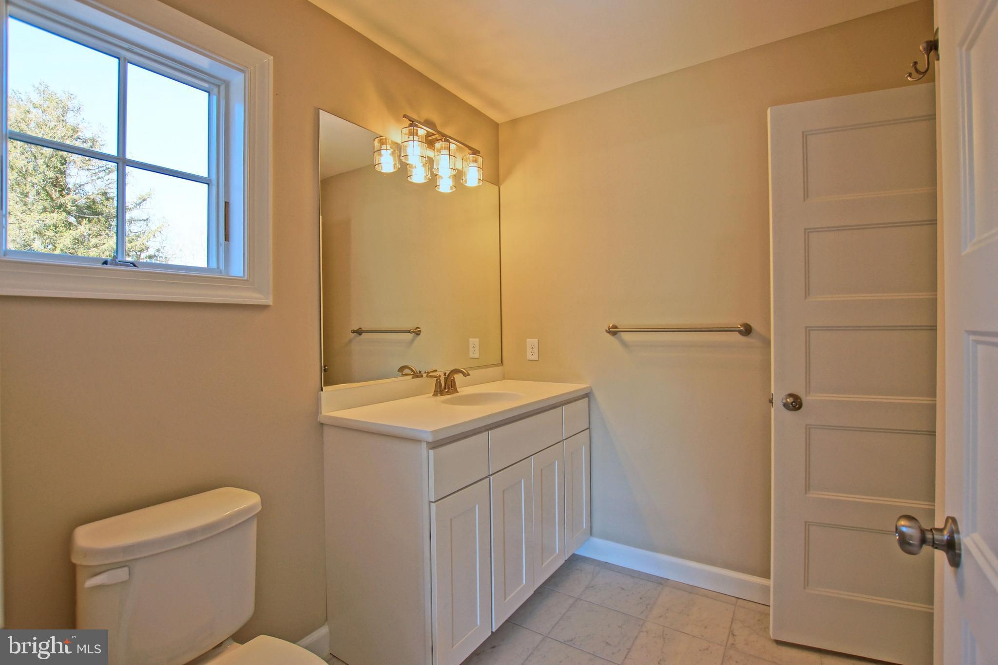 340 Savannah Road, Unit 2 Lewes, DE 19958 - Photo 10 of 22 Gallery Image 10