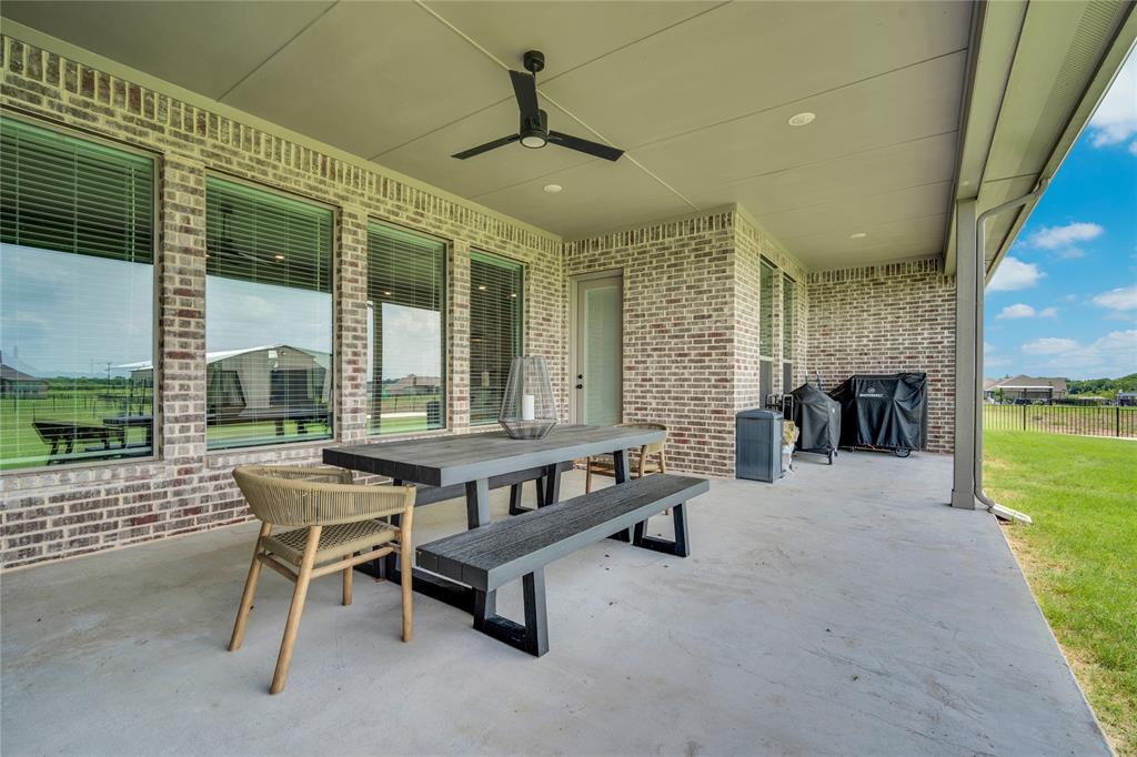 9236 Dove Holw Road Justin, TX 76247 - Photo 29 of 33