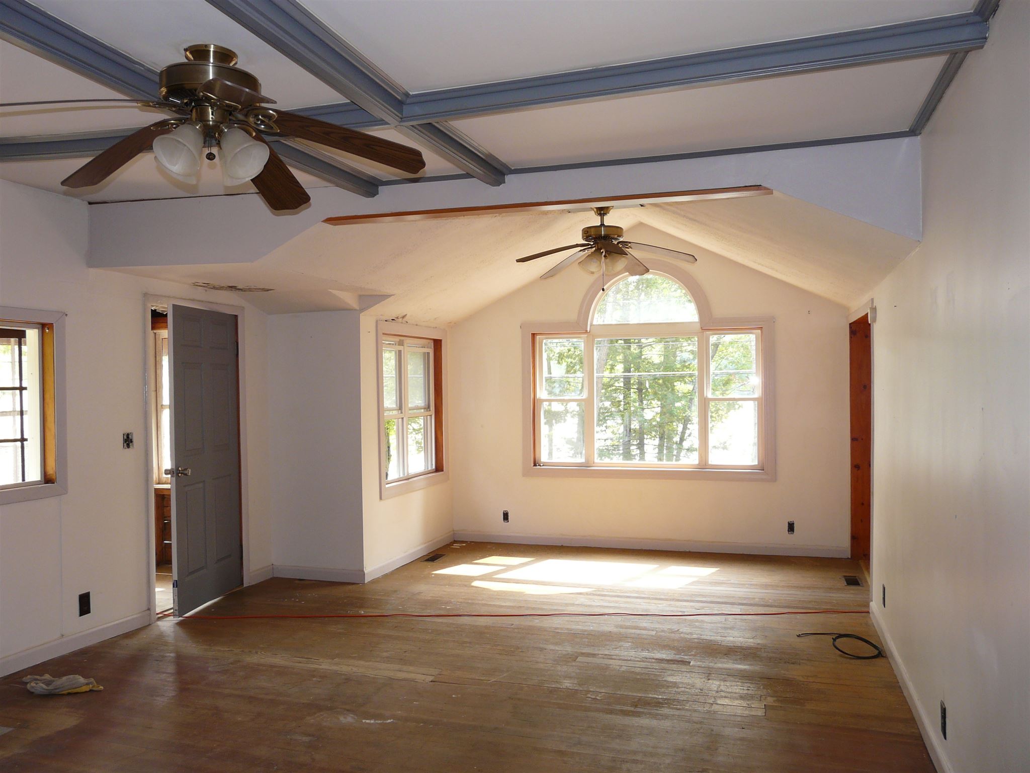 10 Barrington Road Nottingham, NH 03825 - Photo 6 of 31