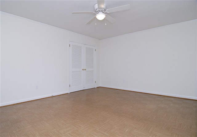 1103 Parkins Mill Road Greenville, SC 29607 - Photo 14 of 18 Gallery Image 14