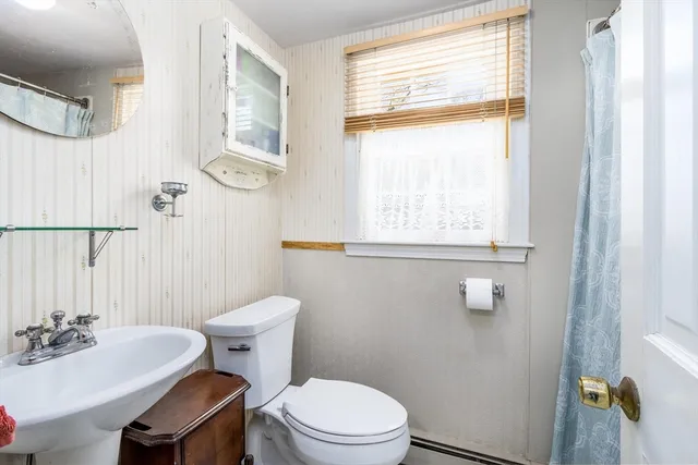 $1,000,000 | 168 Ninigret Avenue, Mashpee, MA 02649