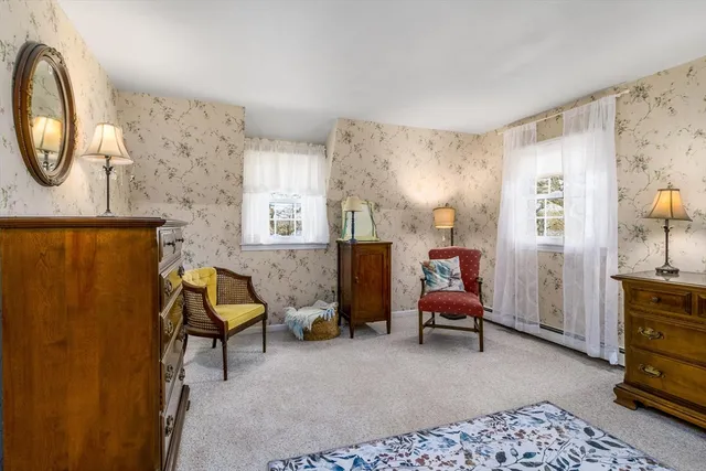 $1,000,000 | 168 Ninigret Avenue, Mashpee, MA 02649