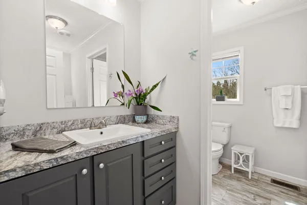 $360,000 | 217 Rolling Hls Trail, Cross, SC 29436