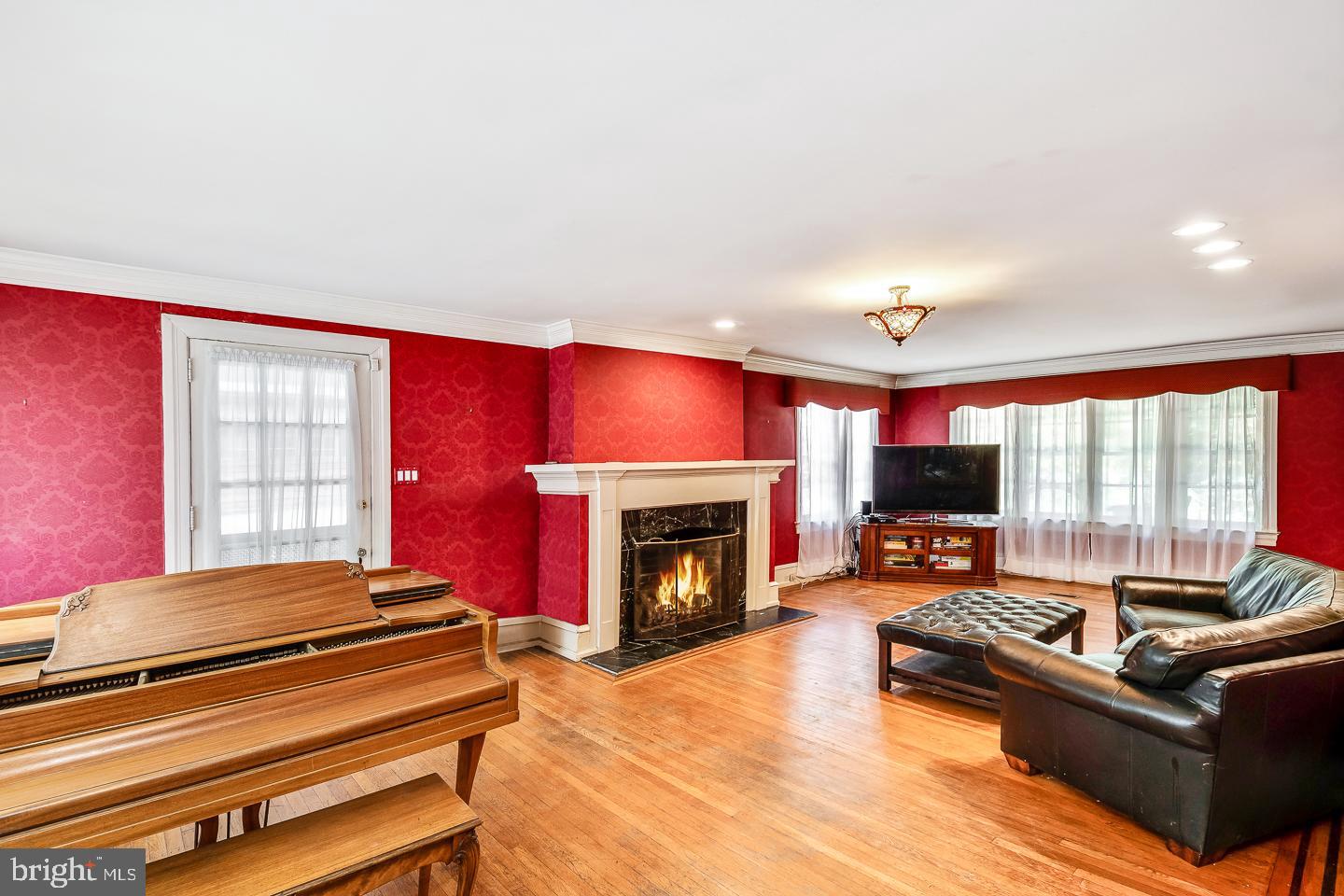 135 East Levering Mill Road Bala Cynwyd, PA 19004 - Photo 12 of 44 Gallery Image 12