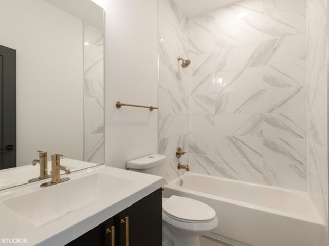 1244 West Huron Street, Unit 1 Chicago, IL 60642 - Photo 12 of 16