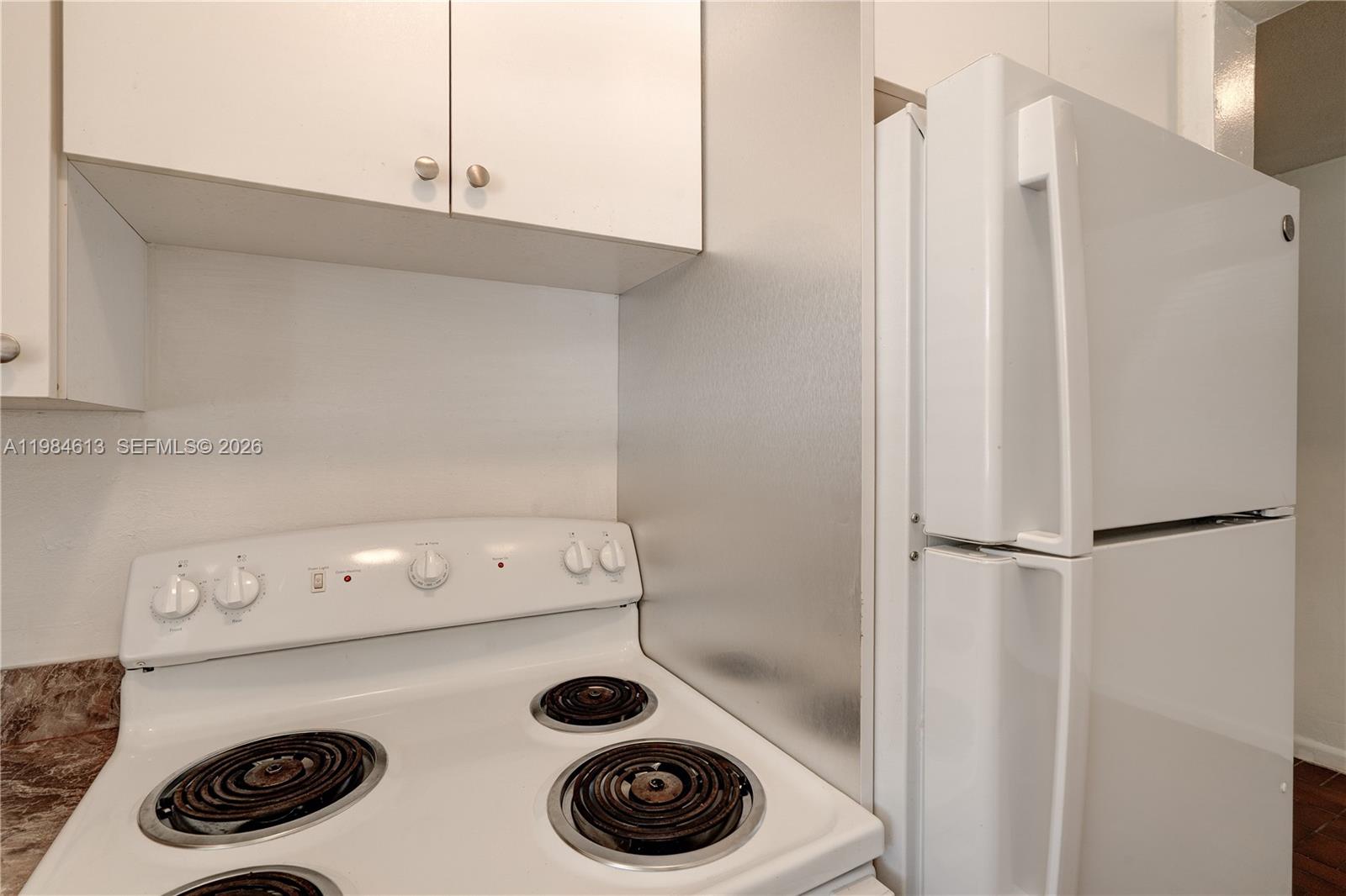 856 Southwest 10th Street, Unit 2 Hallandale Beach, FL 33009 - Photo 11 of 16