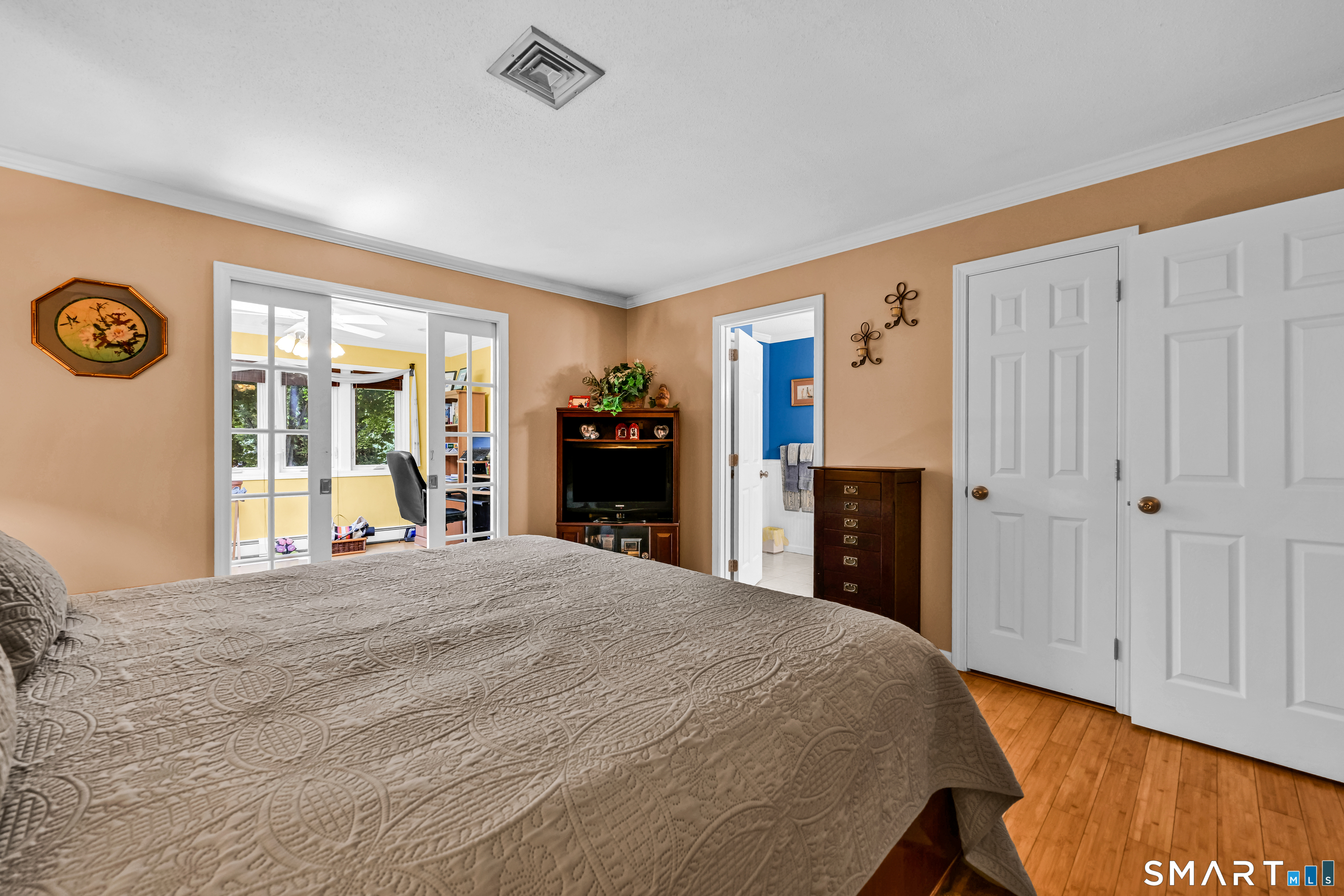 93 Court Street Cromwell, CT 06416 - Photo 14 of 38