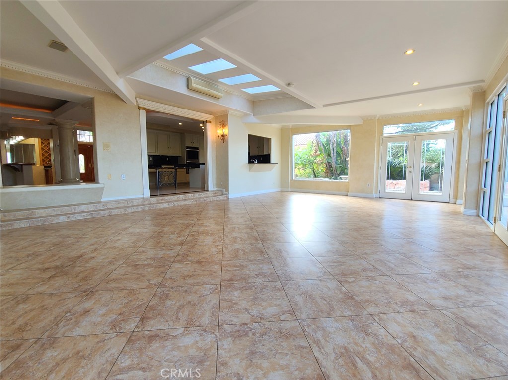 306 Edgemont Drive Redlands, CA 92373 - Photo 11 of 24